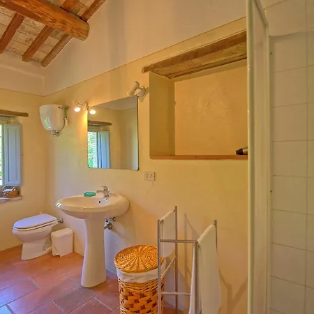 Villa Gualchiere By Posarellivillas